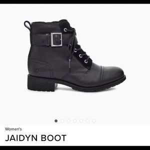 Ugg Women’s Combat Boots size 9